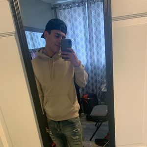 Meet your Posher, Dante